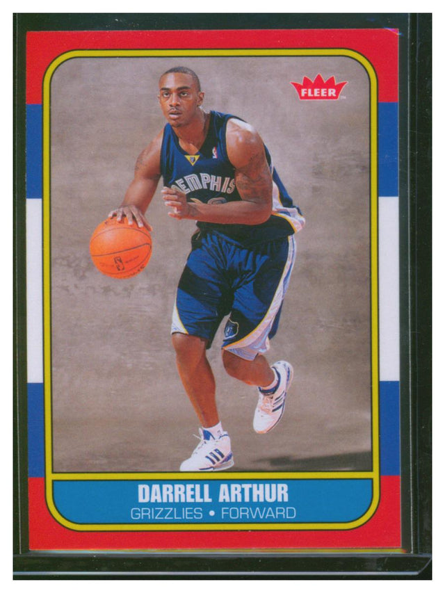 2009 Fleer Basketball Darrell Arthur 86R-185